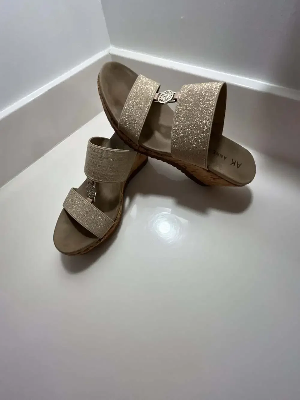 Anne Klein anne klein